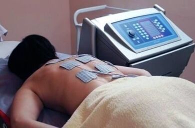 Η θωρακική οστεοχόνδρωση αντιμετωπίζεται αποτελεσματικά με ηλεκτροφόρηση
